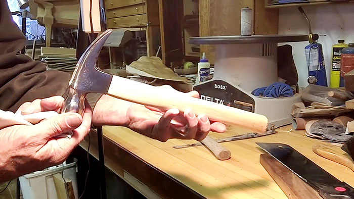 Изготовление ручки молотка своими руками Изготовление ручки молотка своими руками native-yes