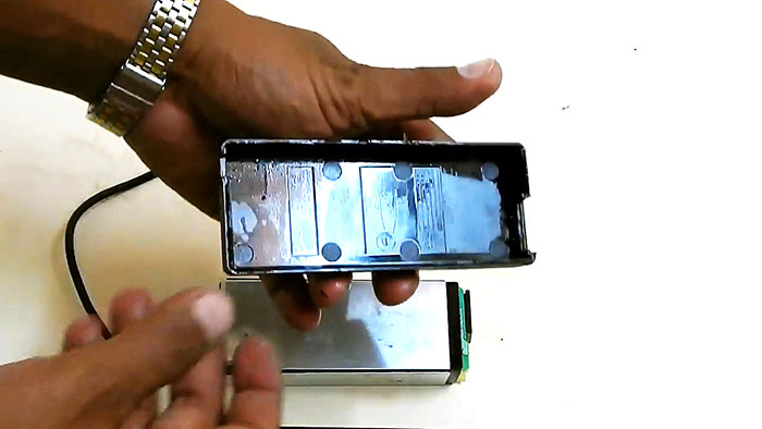 картинка d2095addb2 kak razobrat korpus bloka pitanija ot noutbuka 8