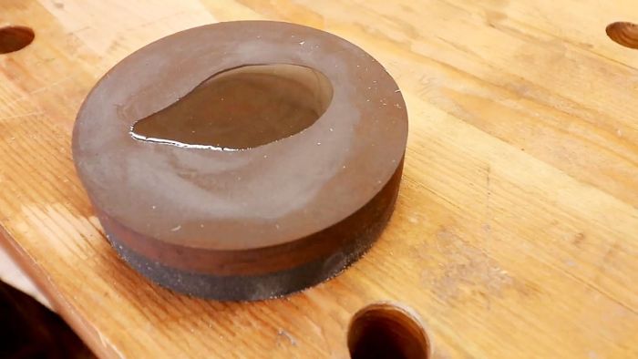 Заточка топора до уровня бритвы своими руками Заточка топора до уровня бритвы своими руками native-yes