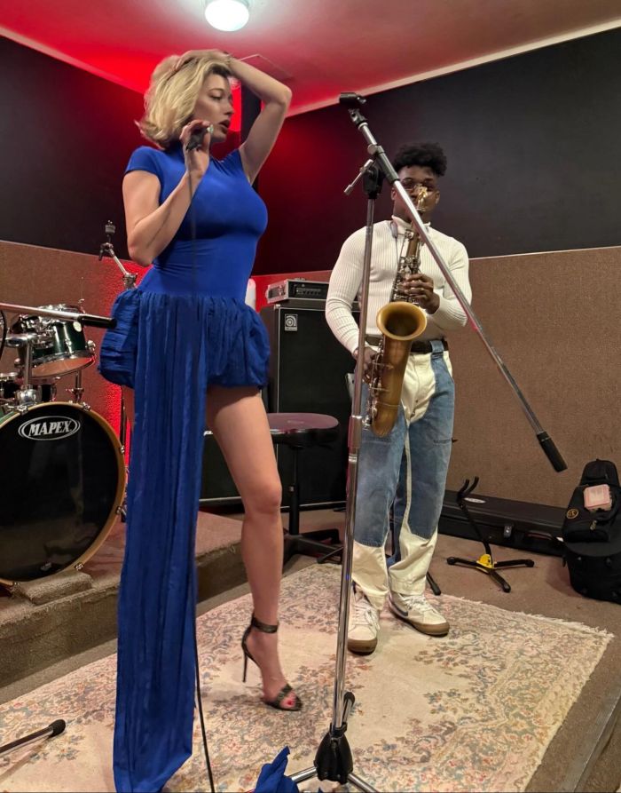 картинка a12607092e kjerolin vriljend na otkrovennyh foto 2