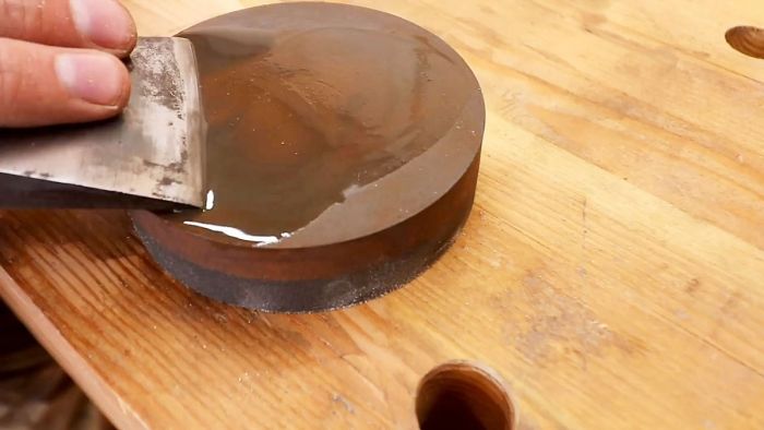 Заточка топора до уровня бритвы своими руками Заточка топора до уровня бритвы своими руками native-yes