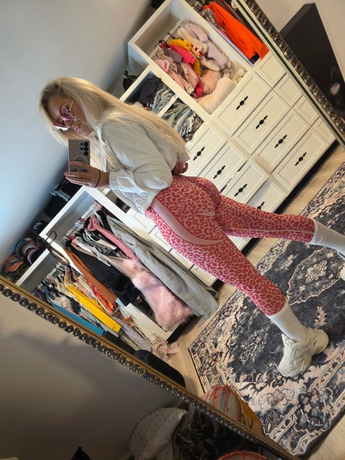 картинка 40004c83da lejsi jevans na fotografijah dlja vzroslyh 2