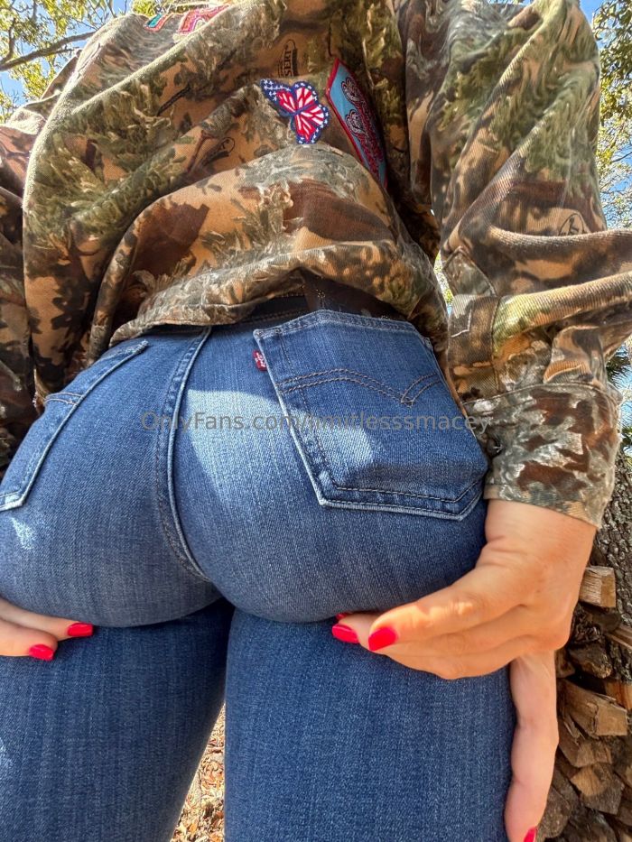 картинка bc524b5628 lejsi jevans na fotografijah dlja vzroslyh 6