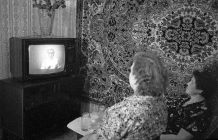 картинка e9b43a2526 kakie somnitelnye tv peredachi pojavilis na zakate sssr i pochemu ljudi verili vsemu o chem govorili s jekrana 3