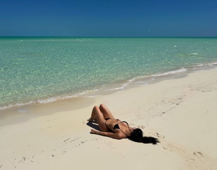 картинка 34798b085e kajli dzhenner demonstriruet svoju potrjasajuschuju figuru 18