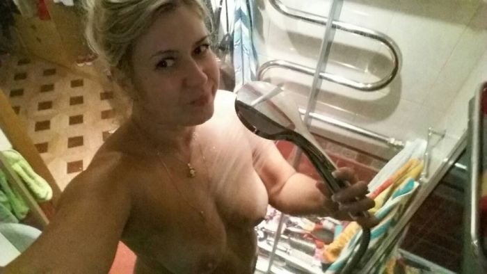 картинка 3a86046516 zrelye na domashnih fotografijah 15