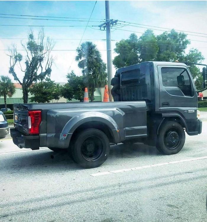 Новый сборник приколов к маленькой пятнице! 🤩 Неделя, горячие, близко, Выходные, недели, середины, приколы, шутки, самые, разгаре, Ловите, юмора, свежего, порцией, будни, разбавить, значит, держитесь