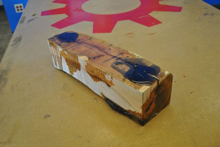 Как заделать трещины в дереве своими руками трещины, смолы, смола, деталь, можно, полиэфирной, состав, может, трещину, только, деревянный, Поэтому, дерева, полимеризации, очень, поскольку, поверхности, деревянную, смолу, катализатора