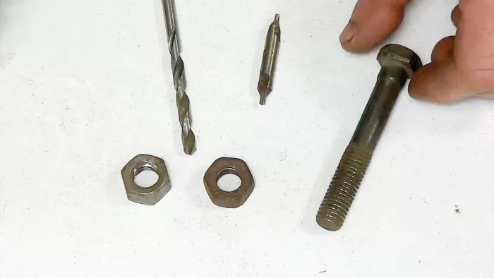 картинка e780f6785b prisposoblenie dlja vosstanovlenija rezby 2