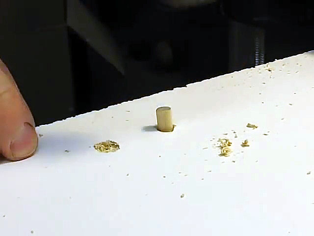 картинка 1211d37779 kak vosstanovit razbitoe otverstie pod shurup 6