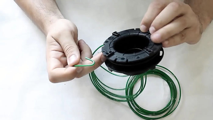 картинка 1f745b4872 kak zapravit lesku v kosilnuju golovku motokosy 18