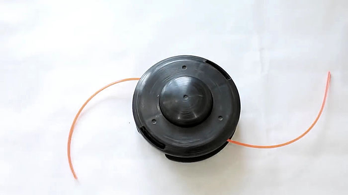 картинка 22ca1110ce kak zapravit lesku v kosilnuju golovku motokosy 16