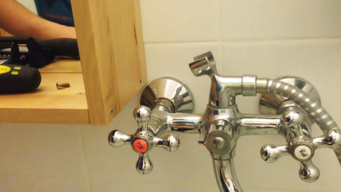 картинка c79543f197 kapaet vodoprovodnyj kran kak ustranit utechku vody 13