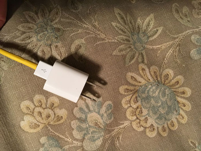 картинка e021bd79f9 kak zaschitit shnur zarjadki 9