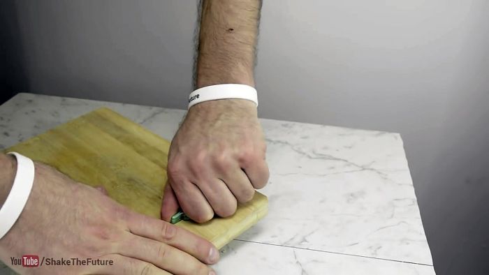 картинка 28b5dd8af2 kak sdelat bolt barashek iz obychnogo bolta i pjet butylki 12