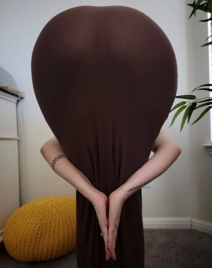 картинка 2dcb784192 japonskie devushki pokorjajut socseti neobychnoj pozoj 4