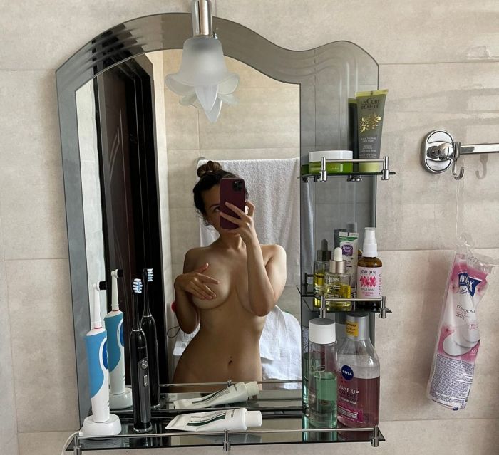 картинка c1d7f14fc7 nju foto sovershenno golyh devushek 1