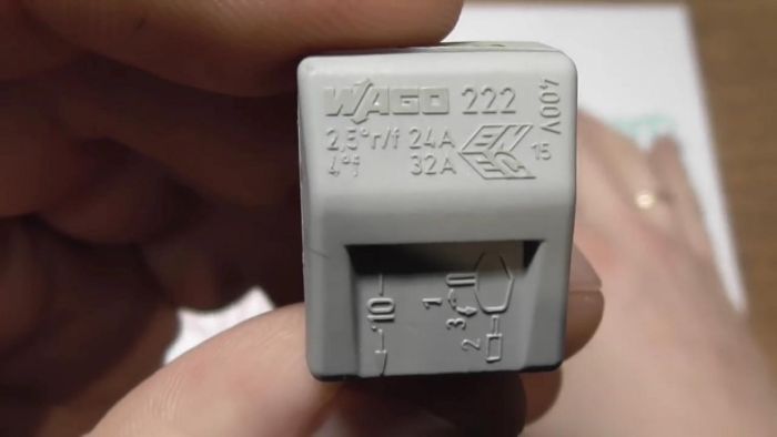 Всё о клеммах WAGO: предназначение, расшифровка маркировок и тонкости применения Всё о клеммах WAGO: предназначение, расшифровка маркировок и тонкости применения проводов, Серия, зажима, сечением, только, нагрузки, серии, провода, клеммника, является, зажимов, позволяют, предназначена, алюминиевых, гибких, электромонтажа, подключения, пастой, соединения, Зажимы