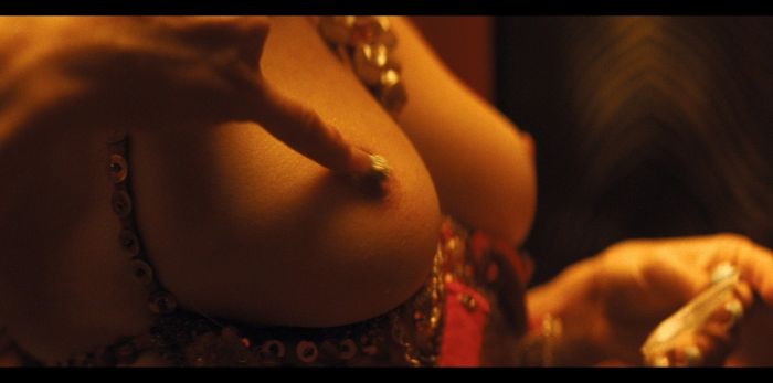 картинка f5992dac28 sidni suini v otkrovennyj scenah v seriale jejforija 8