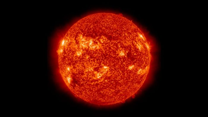 Солнце: колоссальная масса, держащая Солнечную систему