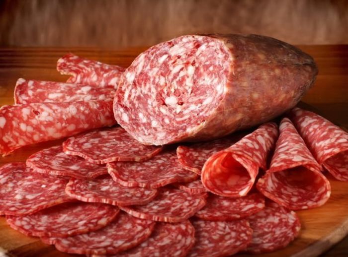 картинка e13d03ebac sovetskaja kopchenaja kolbasa 3