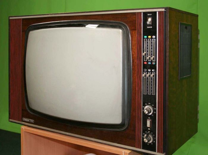 картинка 3ee00727c9 televizory nashih babushek i dedushek zabytye chudesa tehniki kotorye pomnjat tolko nastojaschie oldfagi 4