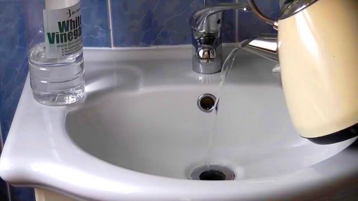 картинка 61291c2397 prochistka kanalizacionnogo sliva sodoj i uksusom 8