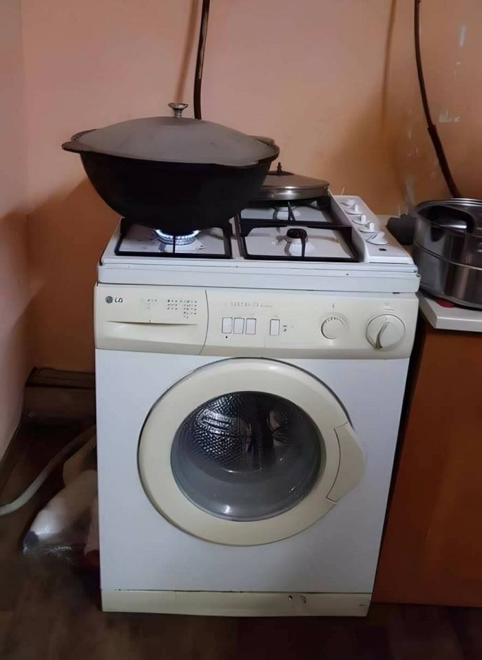 картинка 8f391a4d8c kogda kalendar podmigivaet a kofe sdaetsja spasaemsja jumorom v seredine nedeli 11