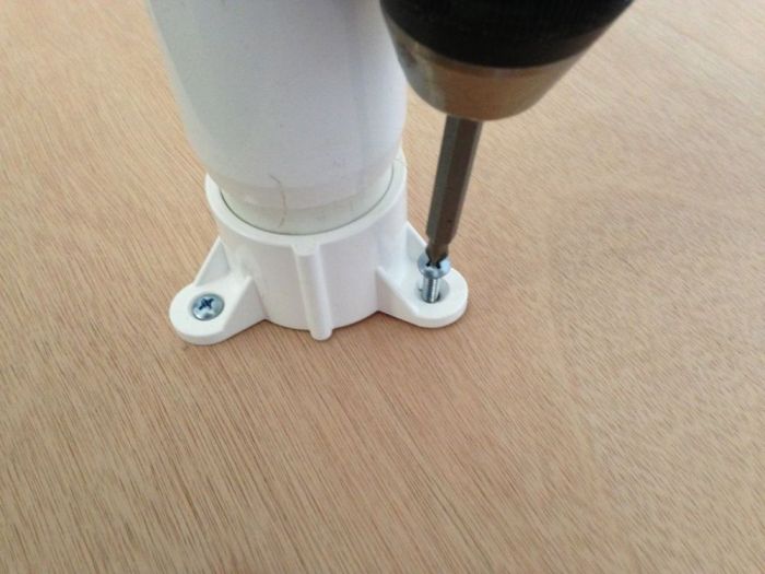 картинка bd4f4cc7c0 bolshoj stol iz plastikovyh trub 17