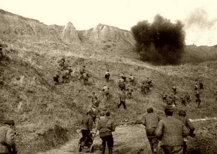 Шаг в бессмертие: сентябрь 1944 года и подвиг Григория Ожмегова в Карпатах Ожмегов, Григорий, врага, Ожмегова, человек, войск, когда, солдат, убитых, Героя, комендатуры, навсегда, траншей, врагов, шесть, войны, истории, мысль, «Высота, наша»